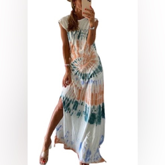NWOT Tye Dye Long Slit Dress Pit to Pit: 19” - Picture 2 of 3